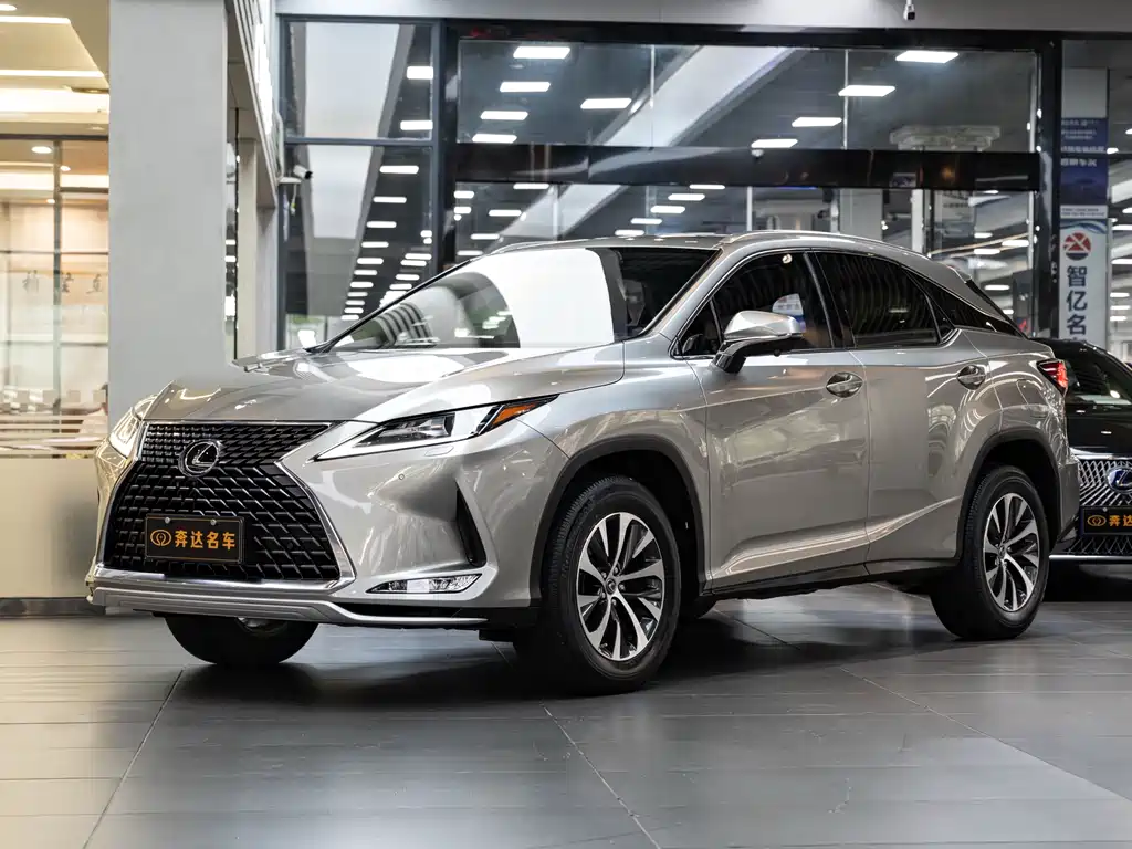 Lexus RX 2023