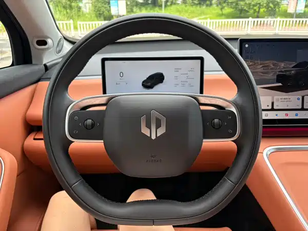 Leapmotor C16 2025