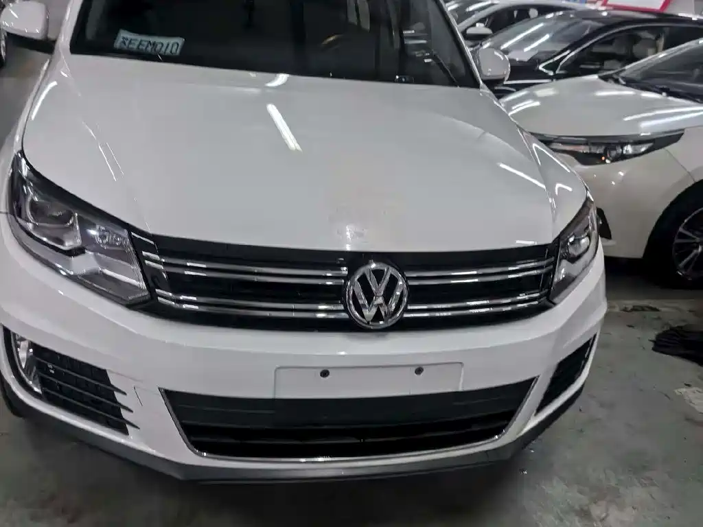 Volkswagen Tiguan 2016 — фото 2