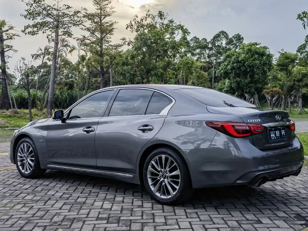 Infiniti Q50L 2018 — фото 5