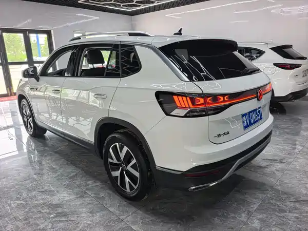 Volkswagen Tayron 2023