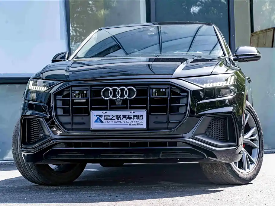 Audi Q8 2022 — фото 3