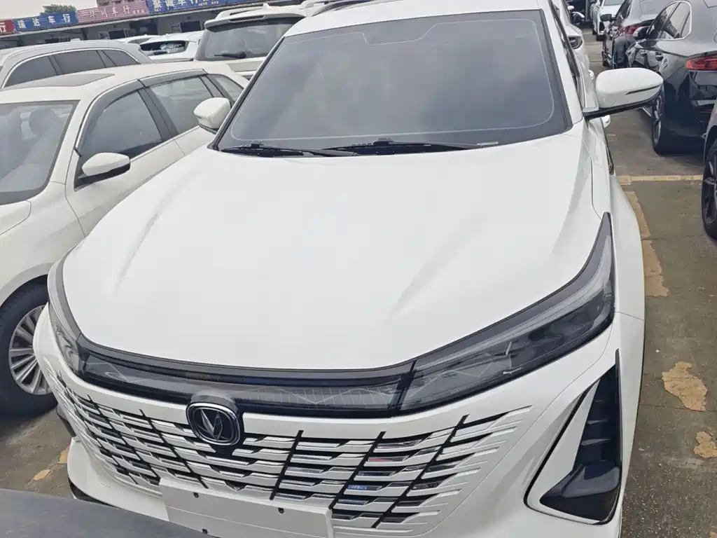 Changan CS75 PLUS 2024 — фото 2