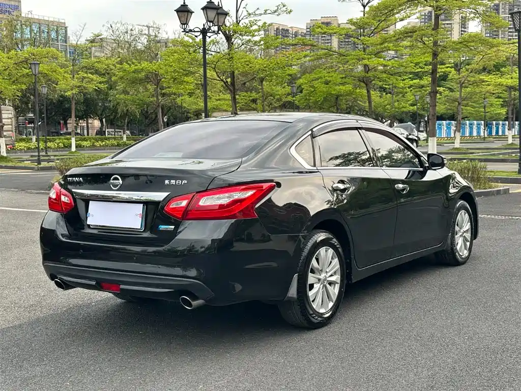 Nissan Teana 2017 — фото 17