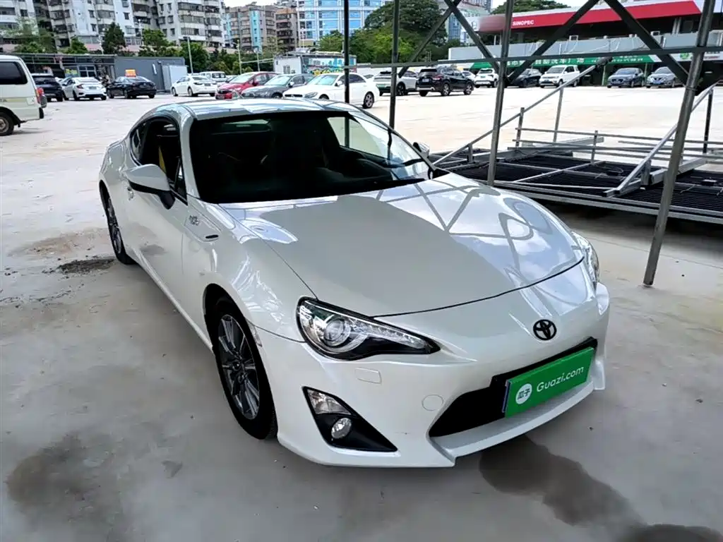 Toyota 86 2015 — фото 4