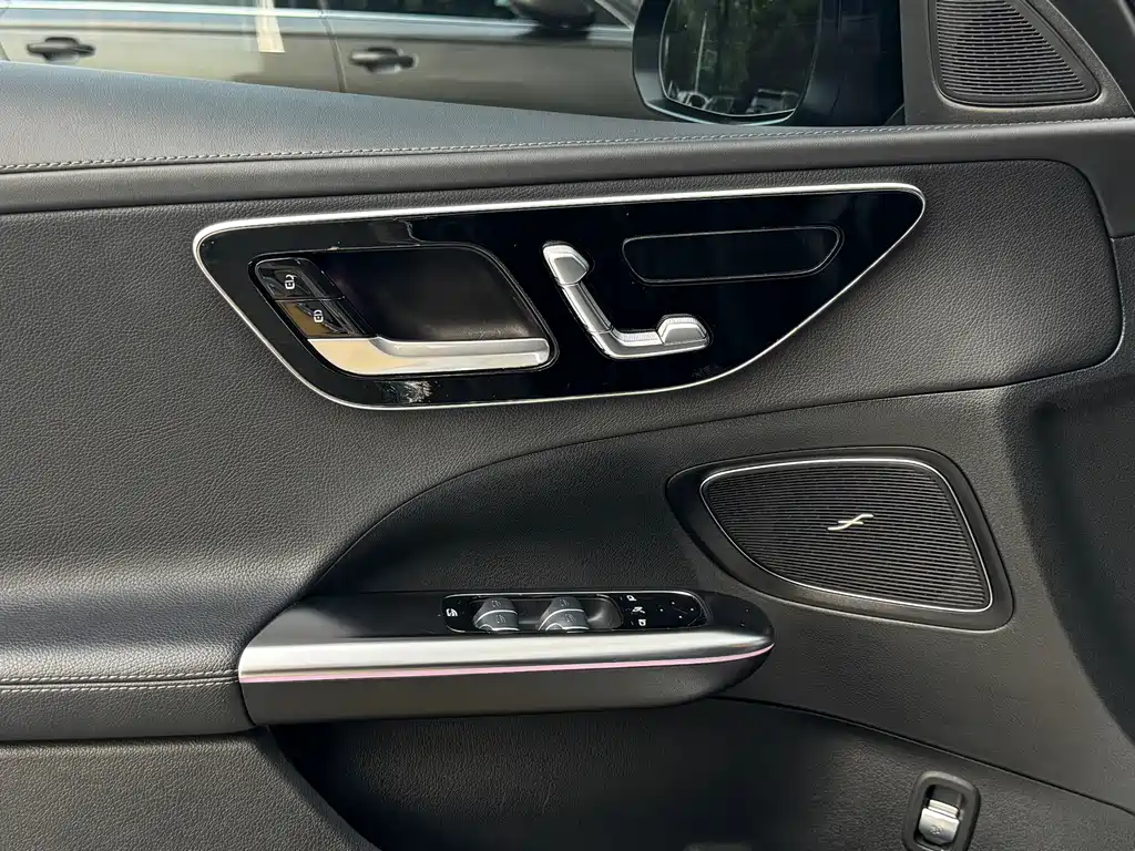 Mercedes-Benz C-Class 2021 — фото 13