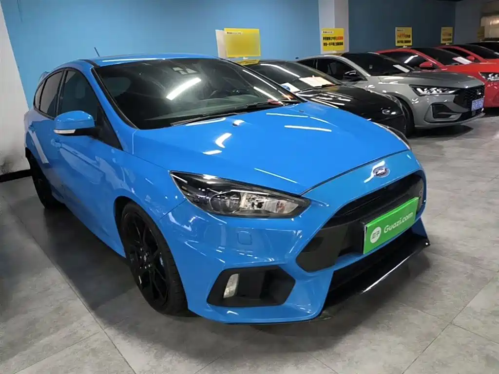 Ford Focus 2018 — фото 4