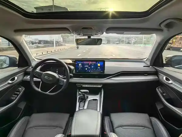 Geely Xingrui 2021