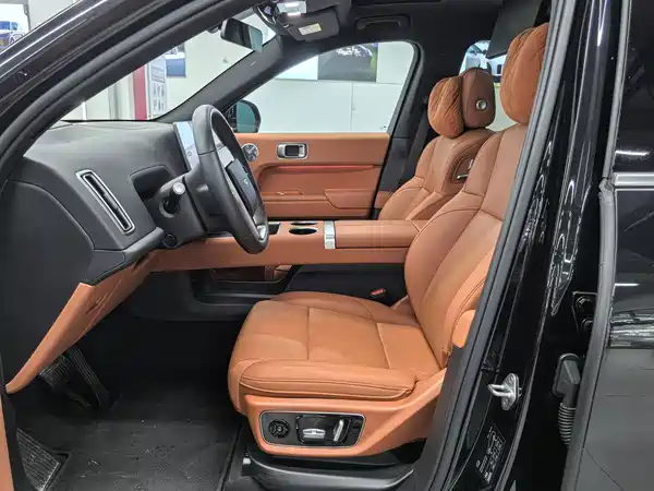 Li Auto L7 2025