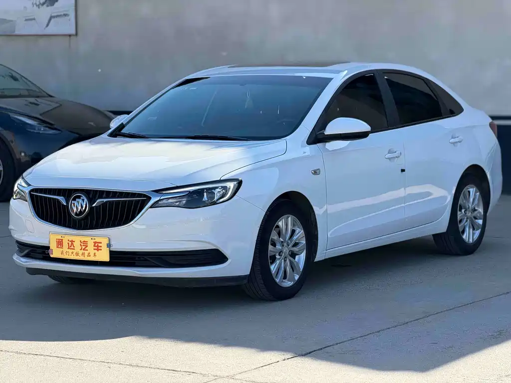 Buick Excelle 2021 — фото 1