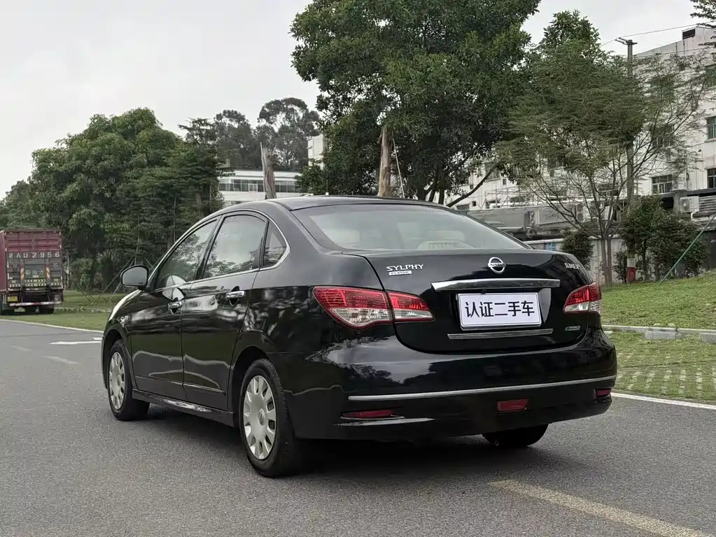 Nissan Sylphy 2015 — фото 18