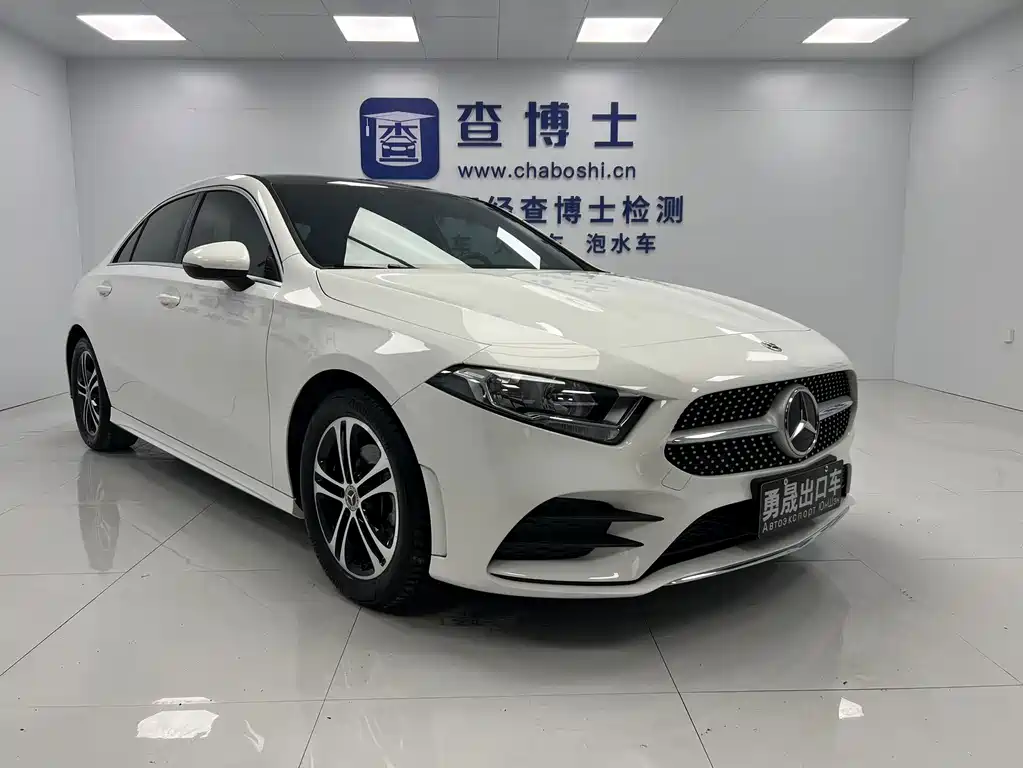 Mercedes-Benz A-Class 2023 — фото 3