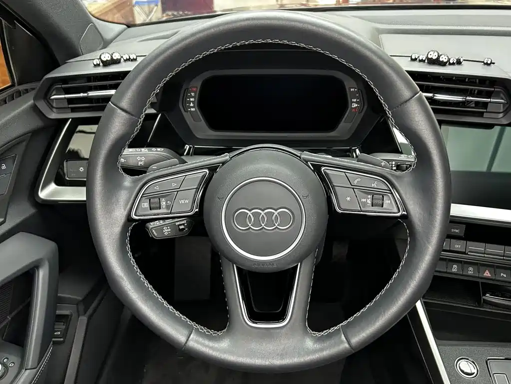 Audi A3 2023 — фото 14