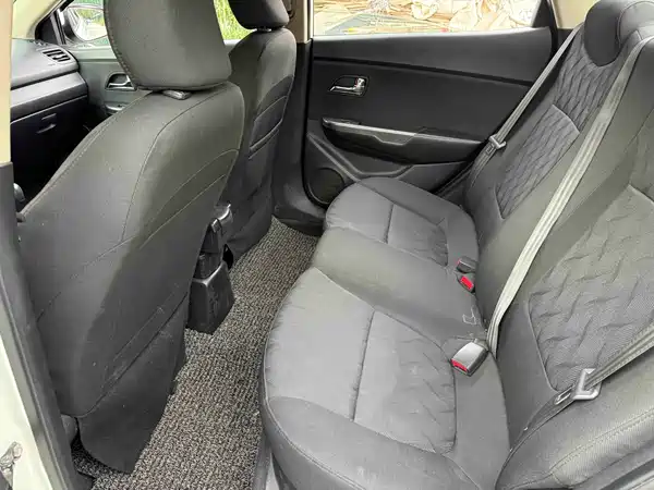 Kia K2 2013
