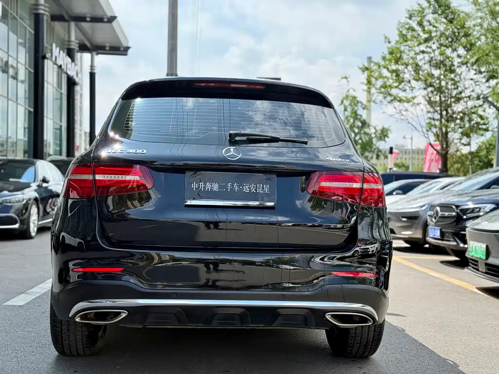 Mercedes-Benz GLC 2017 — фото 6