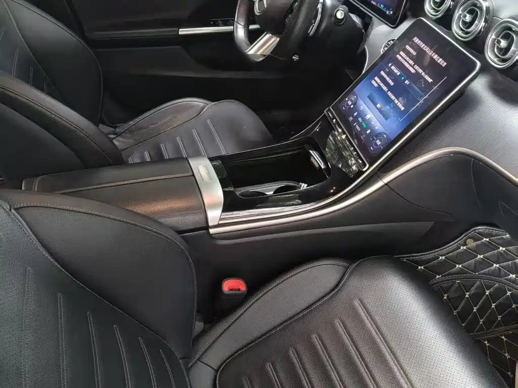 Mercedes-Benz C-Class 2022