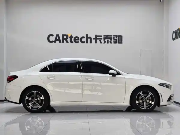 Mercedes-Benz A-Class 2022