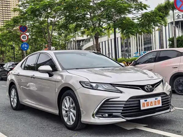 Toyota Camry 2022