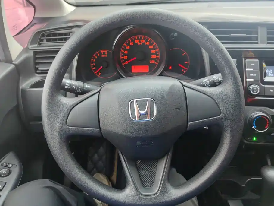 Honda Fit 2019 — фото 15