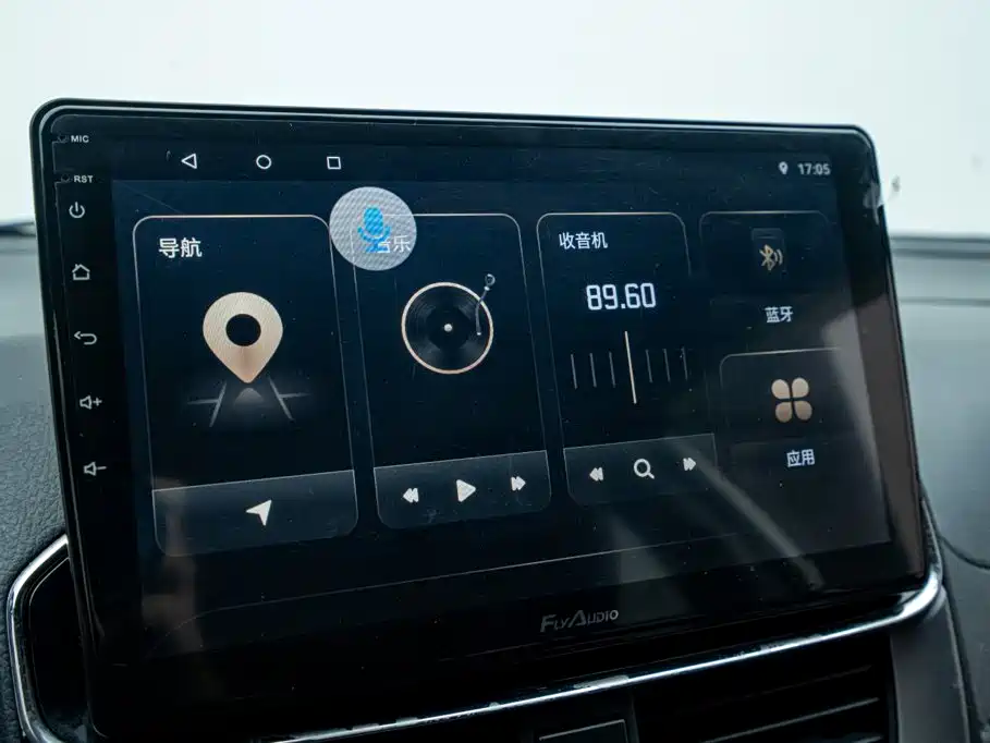 Toyota Yaris L 2022 — фото 30