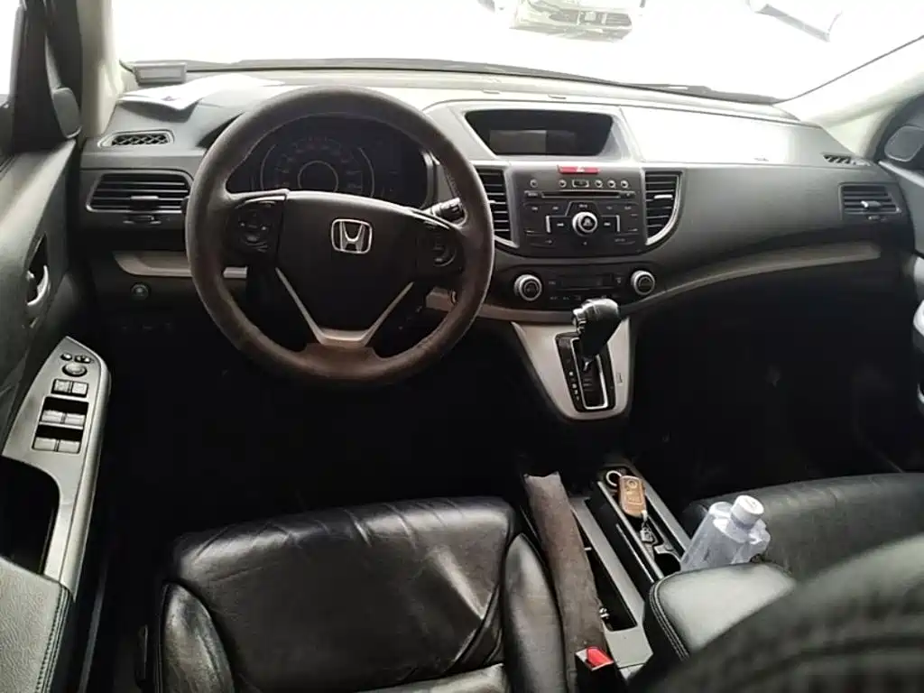 Honda CR-V 2015 — фото 17