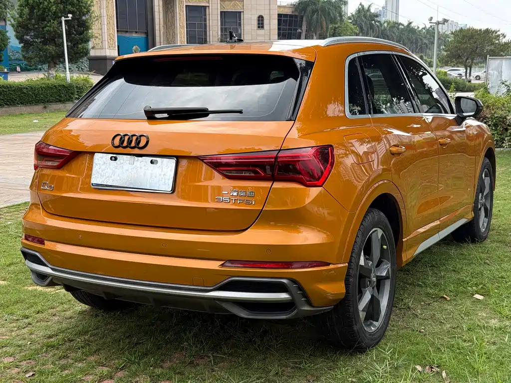 Audi Q3 2020 — фото 7