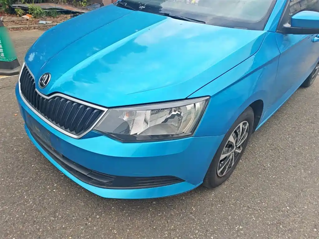 Skoda Fabia 2016 — фото 24