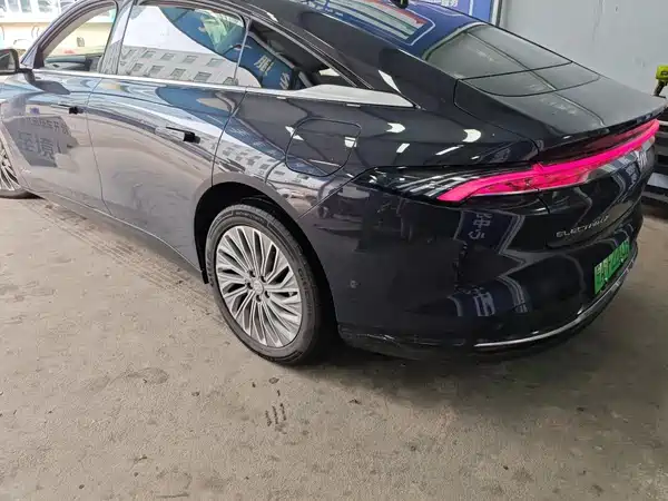 Buick Zhijing L7 2025