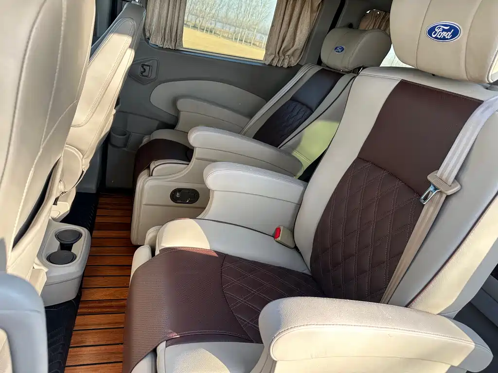 Ford Tourneo 2019 — фото 8