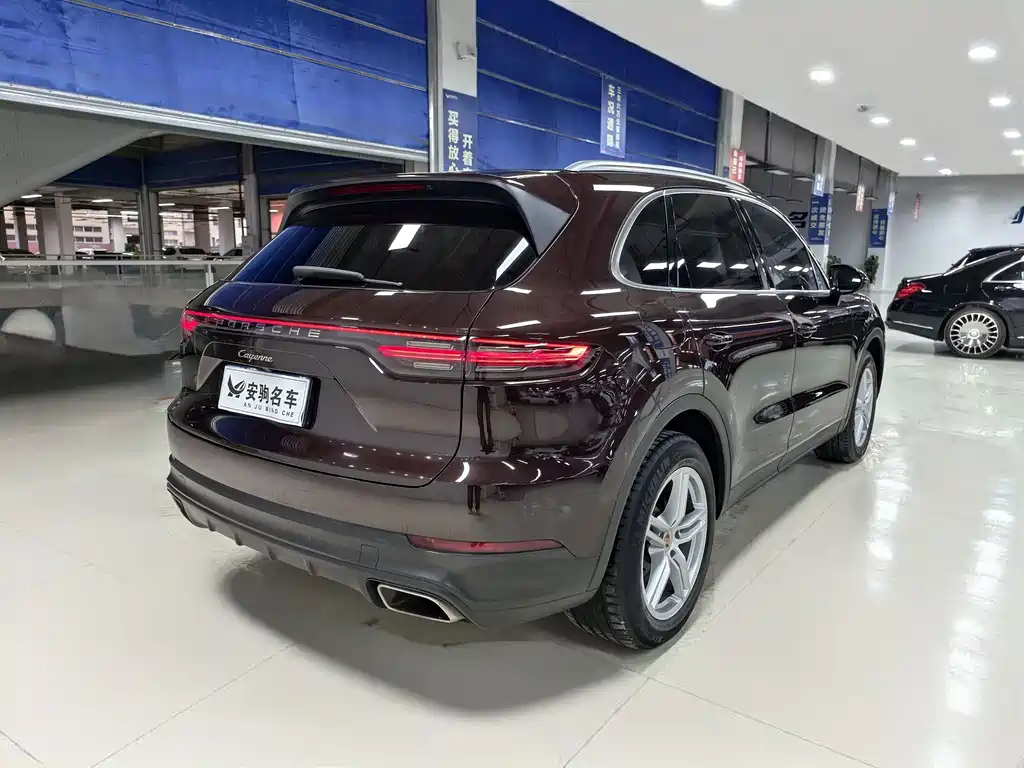 Porsche Cayenne 2018 — фото 4