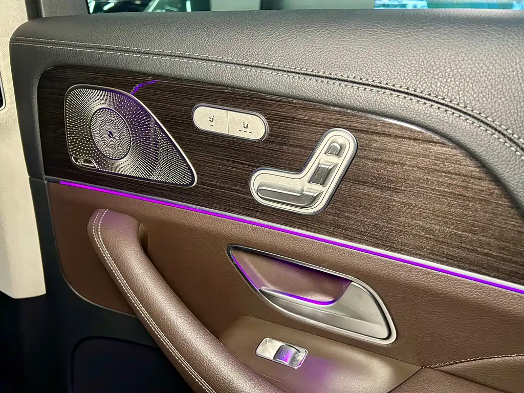 Mercedes-Benz GLS 2023 — фото 33