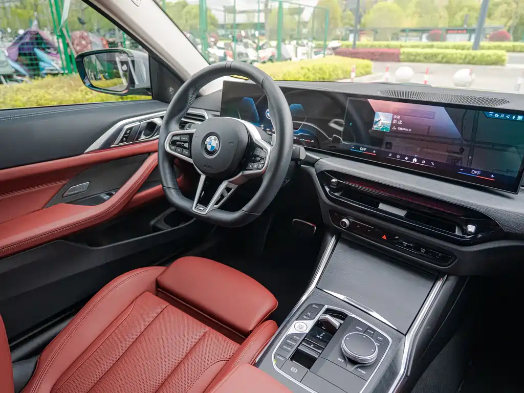 BMW 4 Series 2025 — фото 12