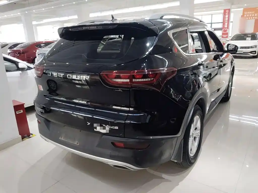 Jetour X70M 2022