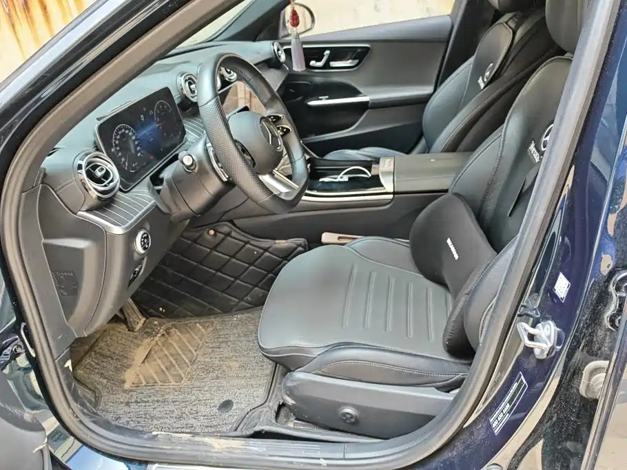 Mercedes-Benz C-Class 2022 — фото 9