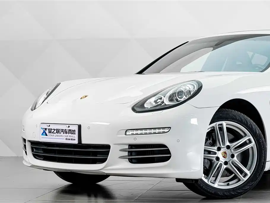 Porsche Panamera 2015 — фото 3