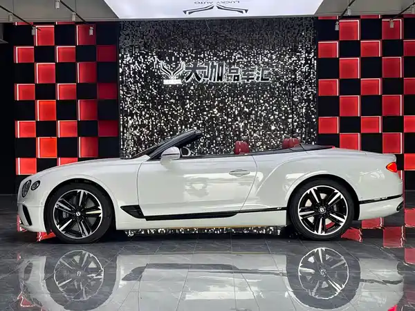 Bentley Continental 2023