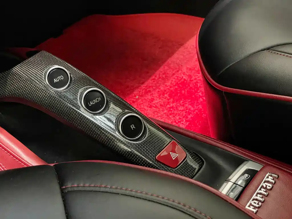 Ferrari 488 2016 — фото 15