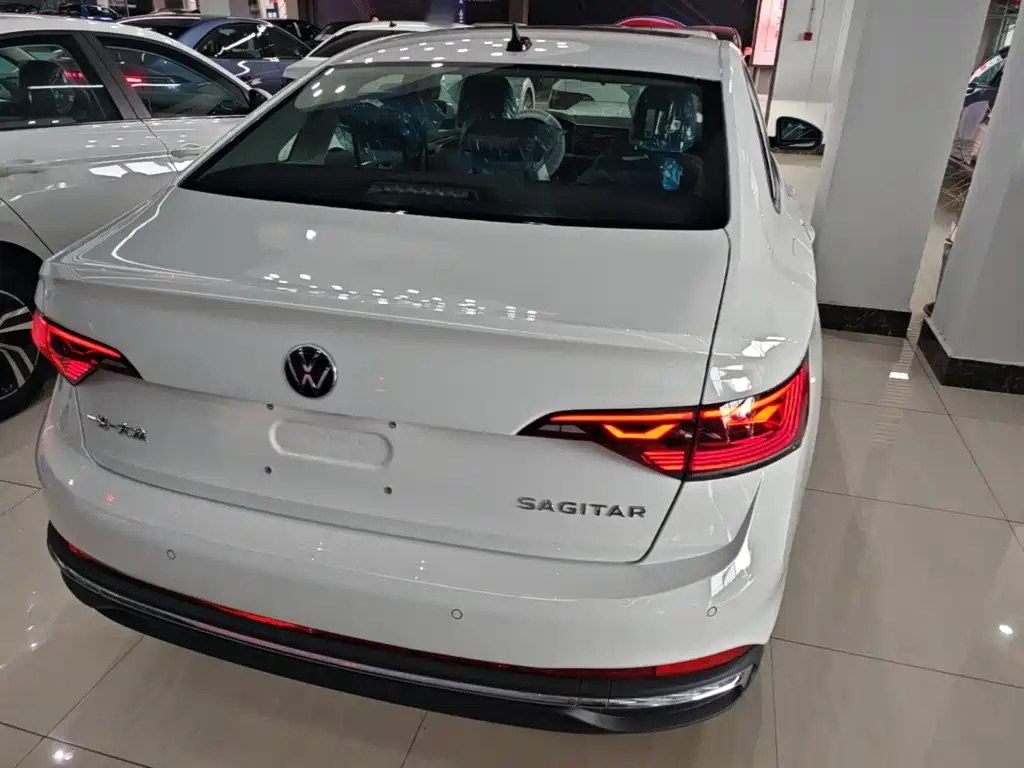 Volkswagen Sagitar 2026