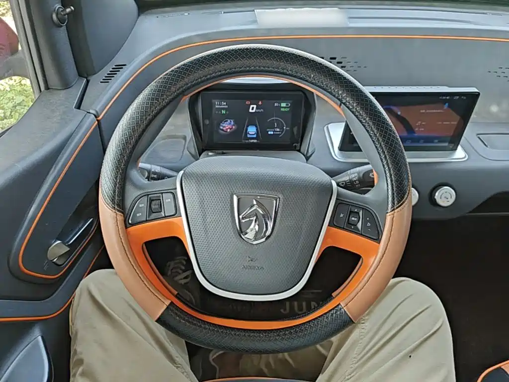 Baojun E100 2021
