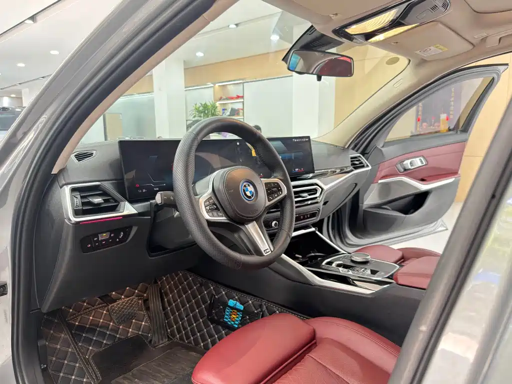 BMW i3 2023