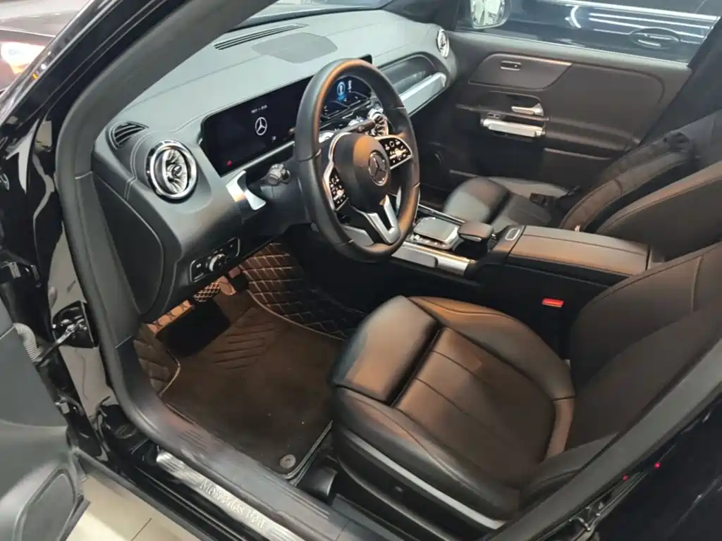 Mercedes-Benz GLB 2022 — фото 16