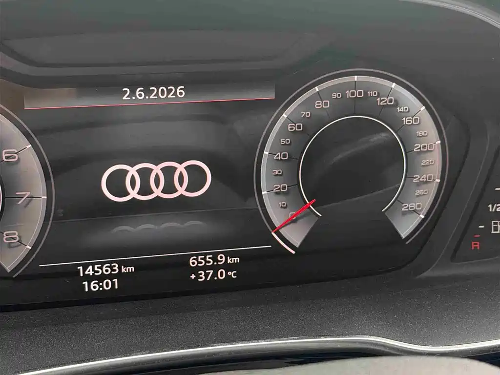 Audi Q3 2025 — фото 3