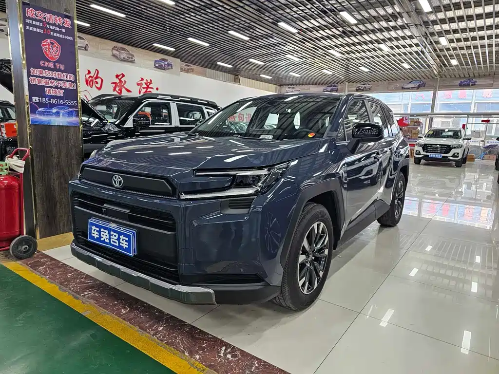 Toyota RAV4 2026