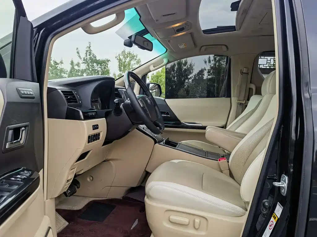 Toyota Alphard 2015 — фото 8
