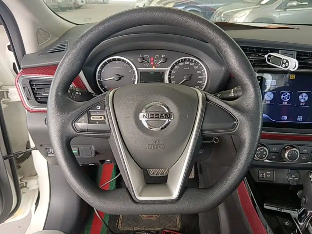 Nissan Bluebird 2020 — фото 11
