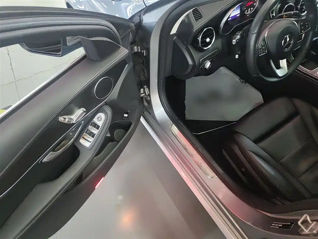 Mercedes-Benz C-Class 2016 — фото 12