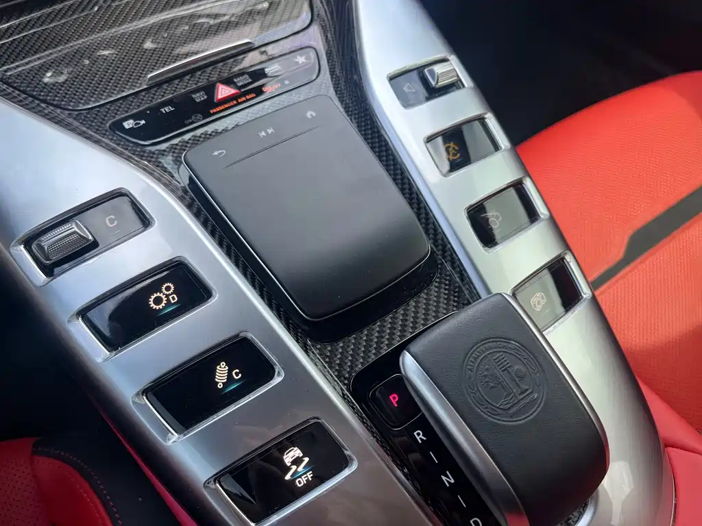 Mercedes-Benz AMG GT 2021 — фото 16
