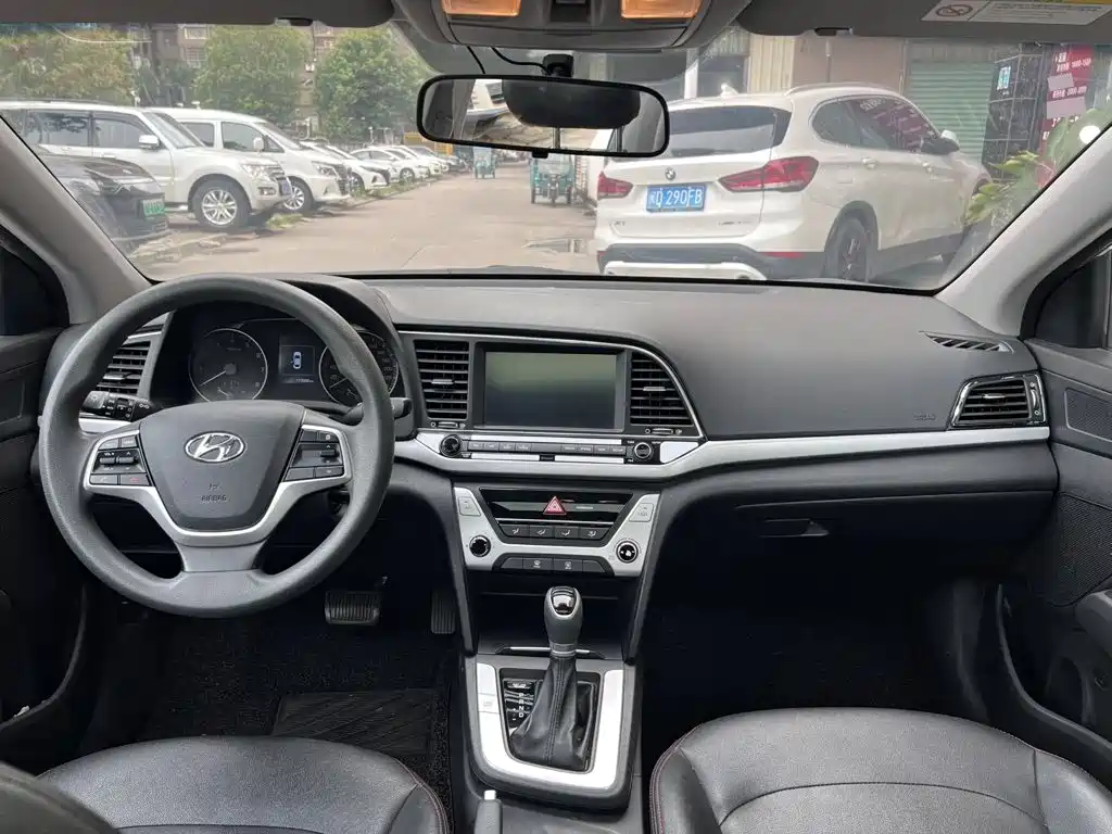 Hyundai Celesta 2016 — фото 10