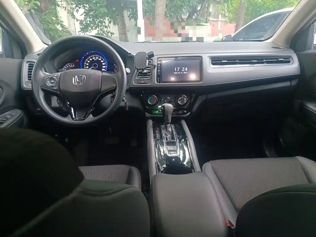 Honda Vezel 2020 — фото 10