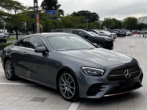 Mercedes-Benz E-Class 2023